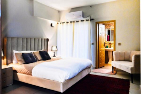 Cozy 1BHK Apartment Near Giga Mall